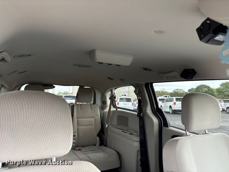 image for item NK9083 2019 Dodge Grand Caravan handicap accessible van