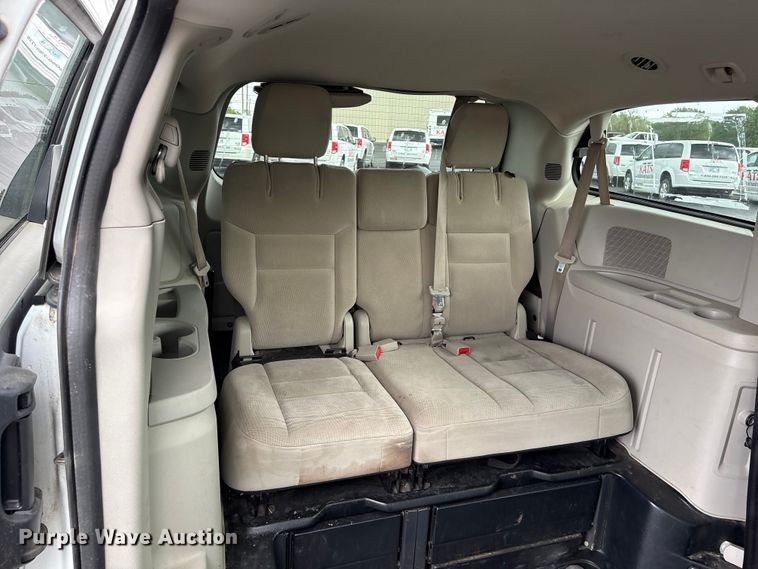 image for item NK9083 2019 Dodge Grand Caravan handicap accessible van