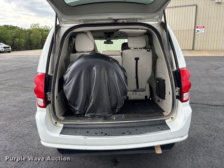 image for item NK9083 2019 Dodge Grand Caravan handicap accessible van