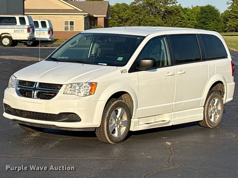 image for item NK9084 2018 Dodge Grand Caravan handicap accessible van