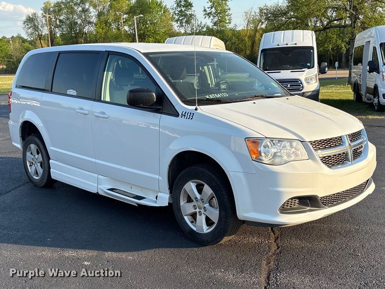 image for item NK9084 2018 Dodge Grand Caravan handicap accessible van