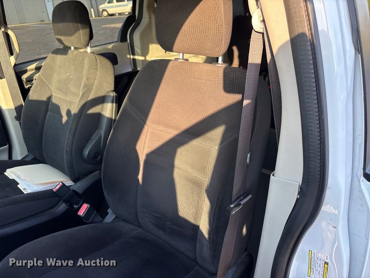 image for item NK9084 2018 Dodge Grand Caravan handicap accessible van