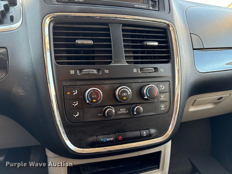 image for item NK9084 2018 Dodge Grand Caravan handicap accessible van