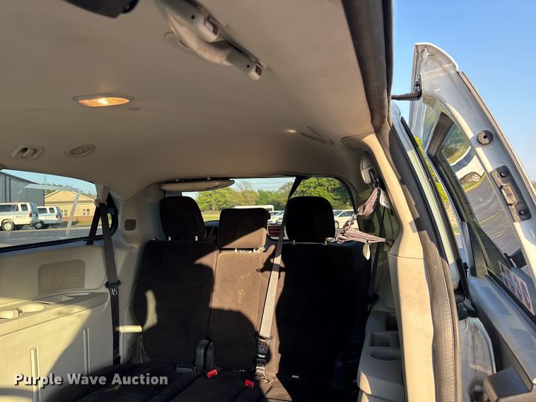 image for item NK9084 2018 Dodge Grand Caravan handicap accessible van