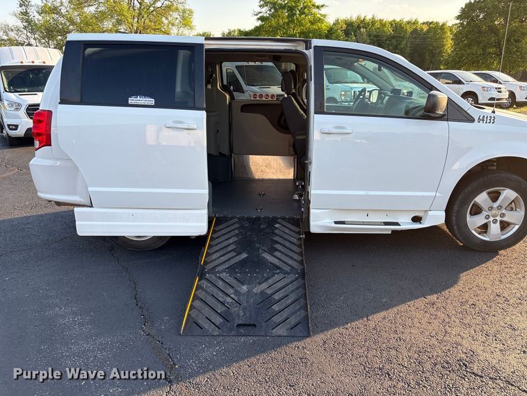 image for item NK9084 2018 Dodge Grand Caravan handicap accessible van