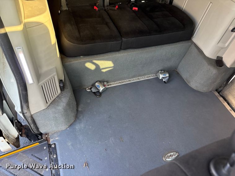 image for item NK9084 2018 Dodge Grand Caravan handicap accessible van