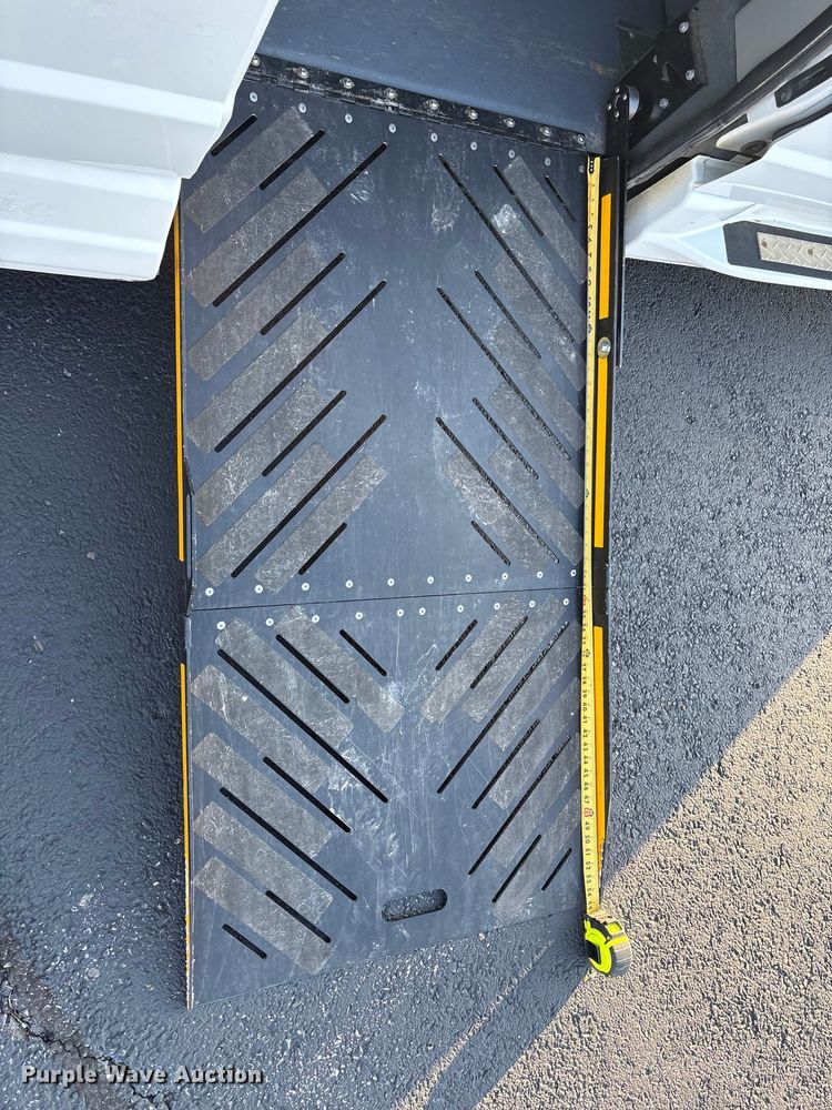 image for item NK9084 2018 Dodge Grand Caravan handicap accessible van