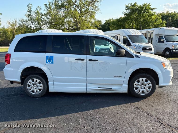 image for item NK9085 2019 Dodge Grand Caravan handicap accessible van