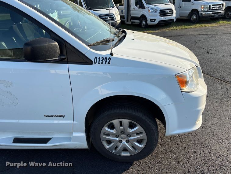 image for item NK9085 2019 Dodge Grand Caravan handicap accessible van