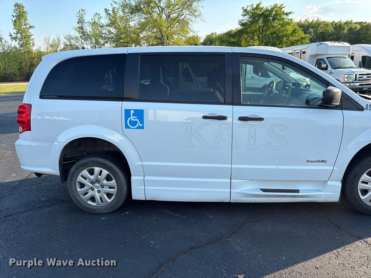 image for item NK9085 2019 Dodge Grand Caravan handicap accessible van