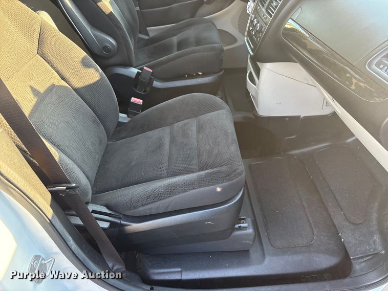 image for item NK9085 2019 Dodge Grand Caravan handicap accessible van