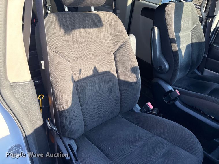 image for item NK9085 2019 Dodge Grand Caravan handicap accessible van