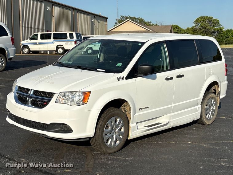 image for item NK9086 2019 Dodge Grand Caravan handicap accessible van