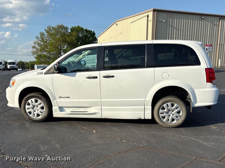 image for item NK9086 2019 Dodge Grand Caravan handicap accessible van
