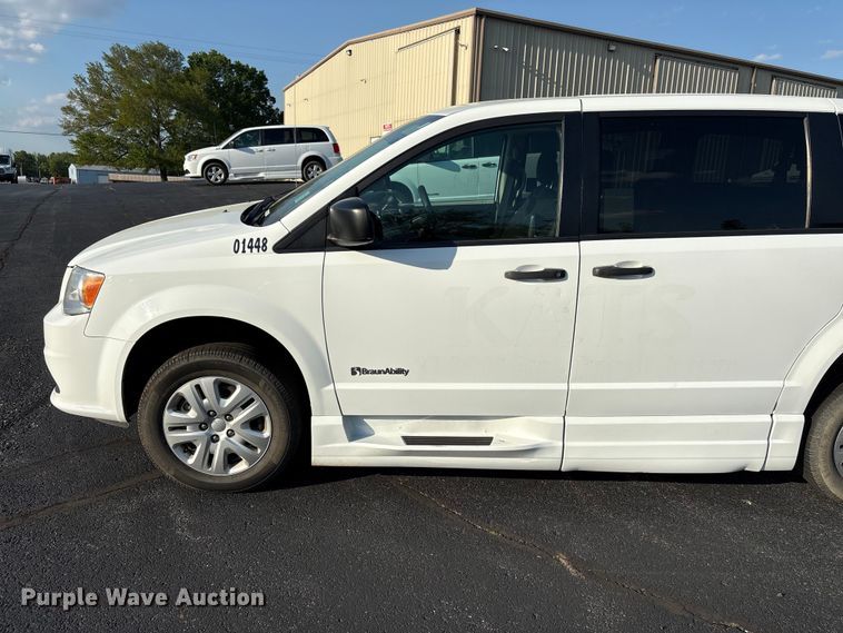 image for item NK9086 2019 Dodge Grand Caravan handicap accessible van