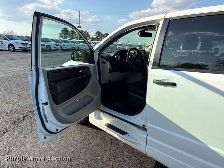 image for item NK9086 2019 Dodge Grand Caravan handicap accessible van