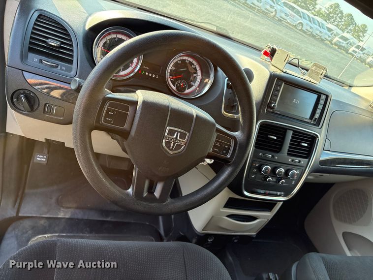 image for item NK9086 2019 Dodge Grand Caravan handicap accessible van