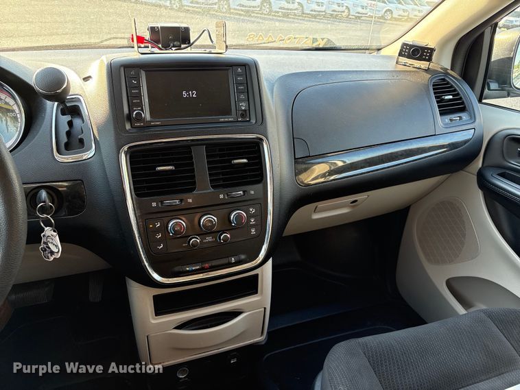 image for item NK9086 2019 Dodge Grand Caravan handicap accessible van