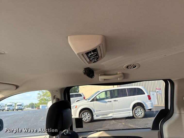 image for item NK9086 2019 Dodge Grand Caravan handicap accessible van