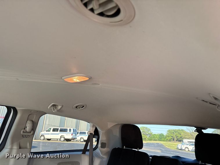 image for item NK9086 2019 Dodge Grand Caravan handicap accessible van