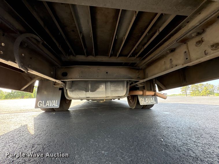 image for item NK9088 2015 Ford E450 shuttle bus