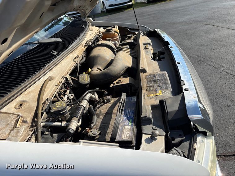 image for item NK9088 2015 Ford E450 shuttle bus