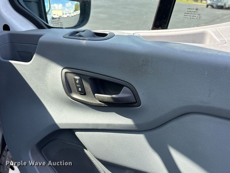 image for item NK9090 2017 Ford Transit 350 handicap accessible van