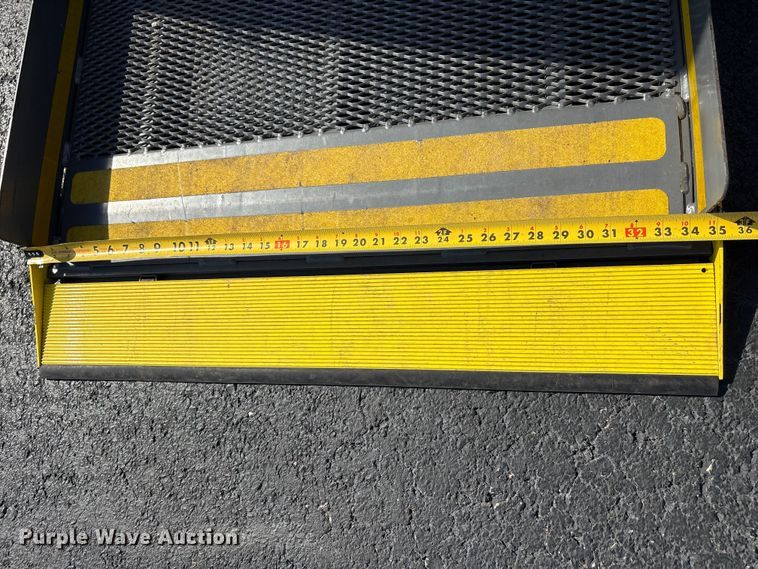 image for item NK9090 2017 Ford Transit 350 handicap accessible van