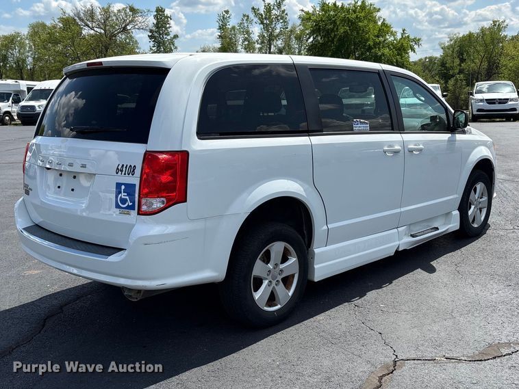 image for item NK9092 2018 Dodge Grand Caravan handicap accessible van