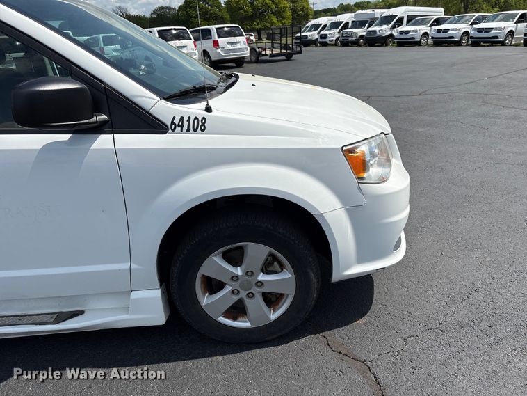 image for item NK9092 2018 Dodge Grand Caravan handicap accessible van