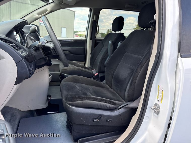 image for item NK9092 2018 Dodge Grand Caravan handicap accessible van