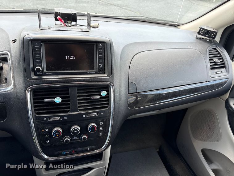 image for item NK9092 2018 Dodge Grand Caravan handicap accessible van