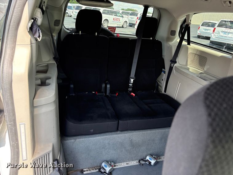 image for item NK9092 2018 Dodge Grand Caravan handicap accessible van