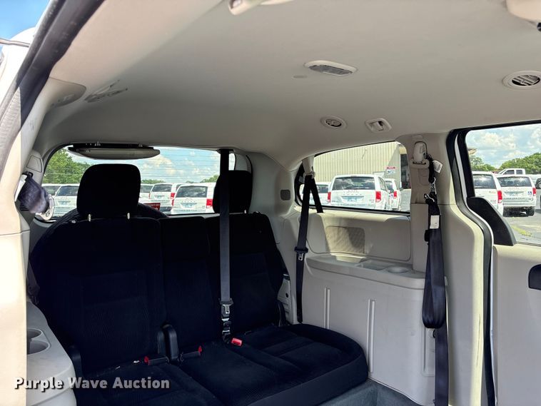 image for item NK9092 2018 Dodge Grand Caravan handicap accessible van