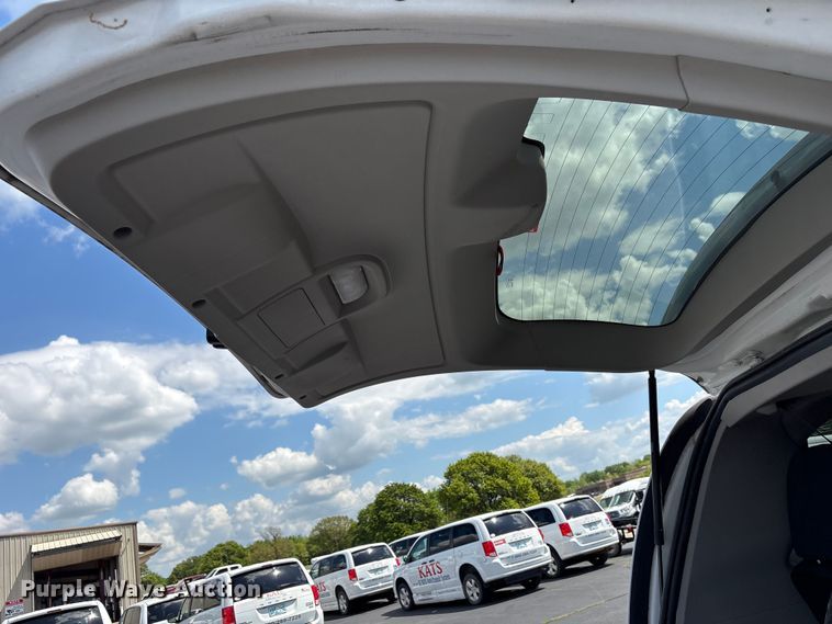 image for item NK9092 2018 Dodge Grand Caravan handicap accessible van