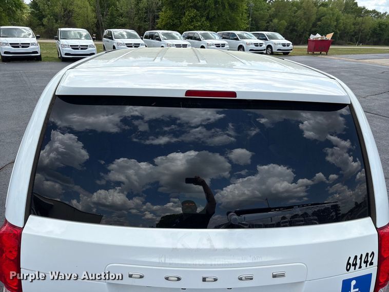 image for item NK9093 2018 Dodge Grand Caravan handicap accessible van