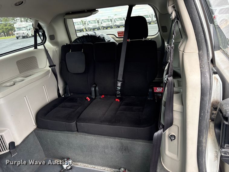 image for item NK9093 2018 Dodge Grand Caravan handicap accessible van