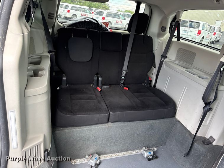 image for item NK9093 2018 Dodge Grand Caravan handicap accessible van