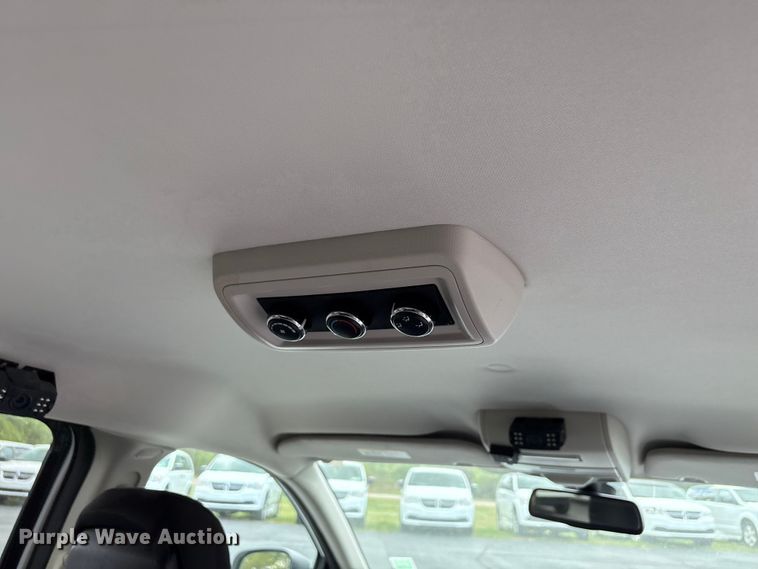 image for item NK9093 2018 Dodge Grand Caravan handicap accessible van