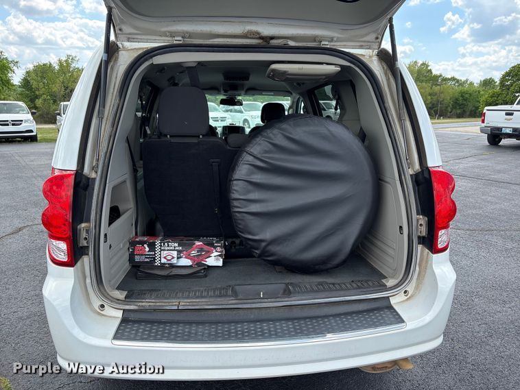 image for item NK9093 2018 Dodge Grand Caravan handicap accessible van