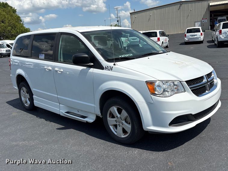 image for item NK9094 2018 Dodge Grand Caravan handicap accessible van
