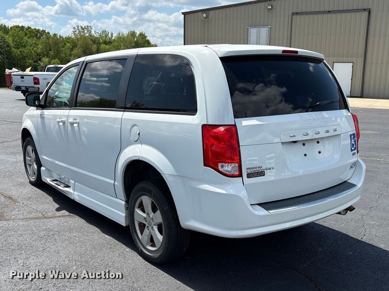 image for item NK9094 2018 Dodge Grand Caravan handicap accessible van