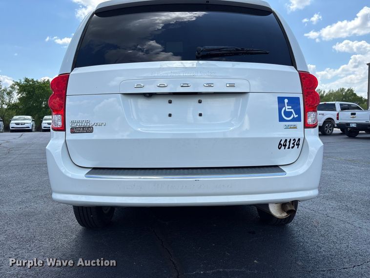 image for item NK9094 2018 Dodge Grand Caravan handicap accessible van