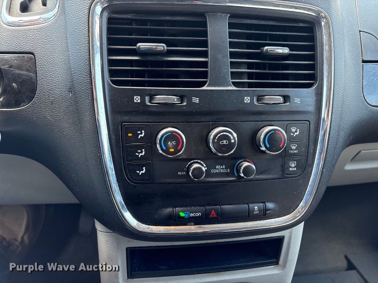 image for item NK9094 2018 Dodge Grand Caravan handicap accessible van