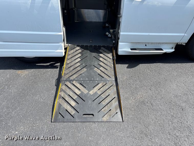 image for item NK9094 2018 Dodge Grand Caravan handicap accessible van