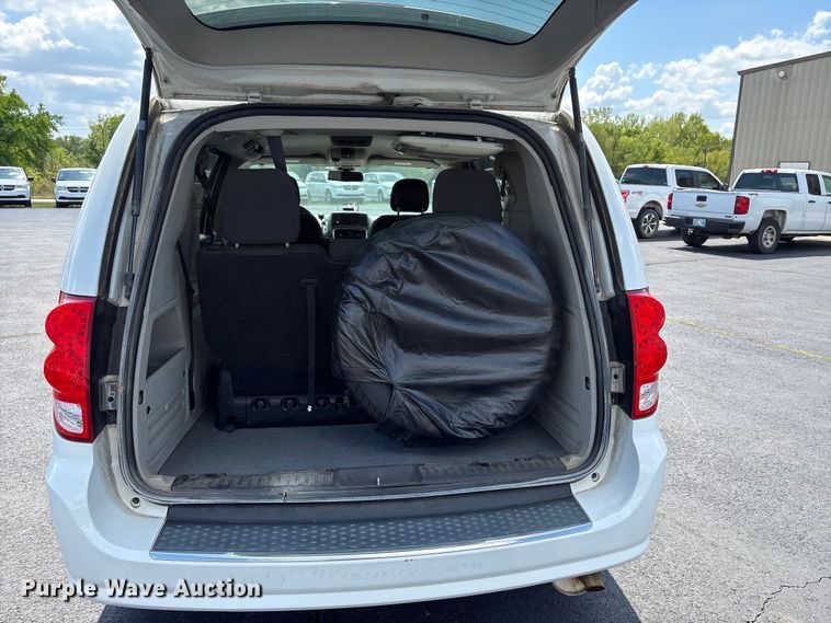 image for item NK9094 2018 Dodge Grand Caravan handicap accessible van