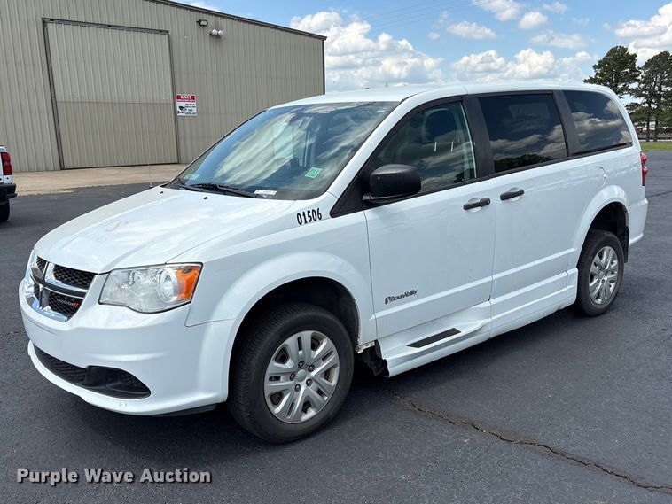image for item NK9095 2019 Dodge Grand Caravan handicap accessible van