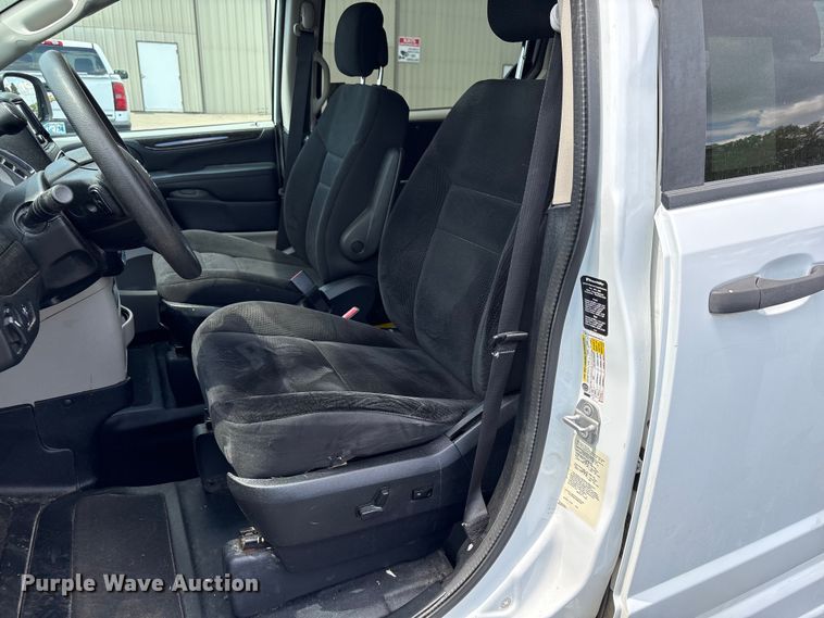 image for item NK9095 2019 Dodge Grand Caravan handicap accessible van