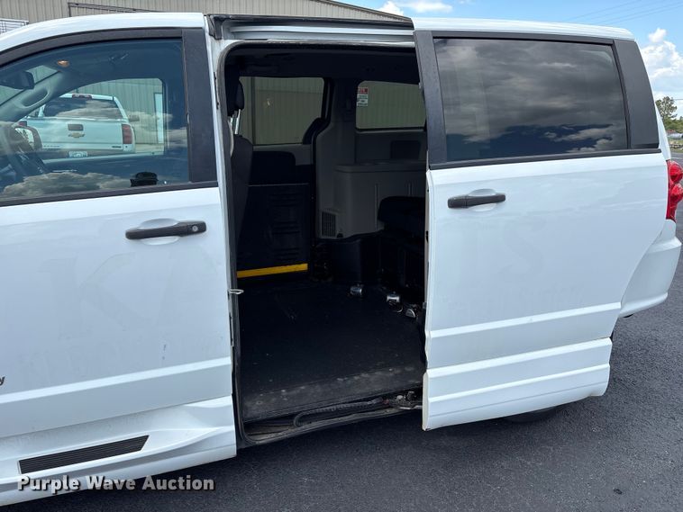 image for item NK9095 2019 Dodge Grand Caravan handicap accessible van