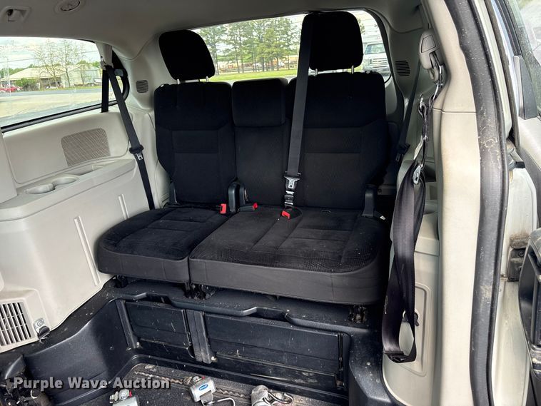 image for item NK9095 2019 Dodge Grand Caravan handicap accessible van